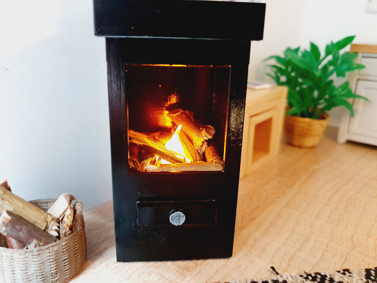 Black Log Fire with Light – alternate view 3 | 1:12 scale dolls house miniature