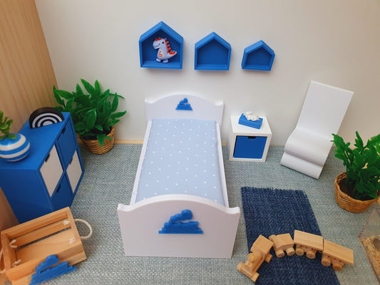 Steam Train Junior Bed – alternate view 2 | 1:12 scale dolls house miniature