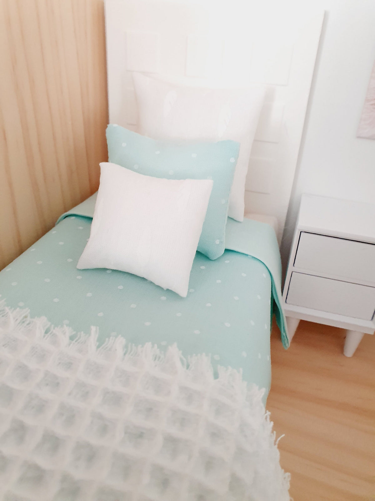 Mint Polka Dot Single Bedding Set | 1:12 scale dolls house miniature