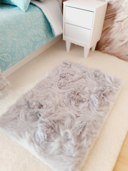 Small Grey/Beige Fur Rug | 1:12 scale dolls house miniature
