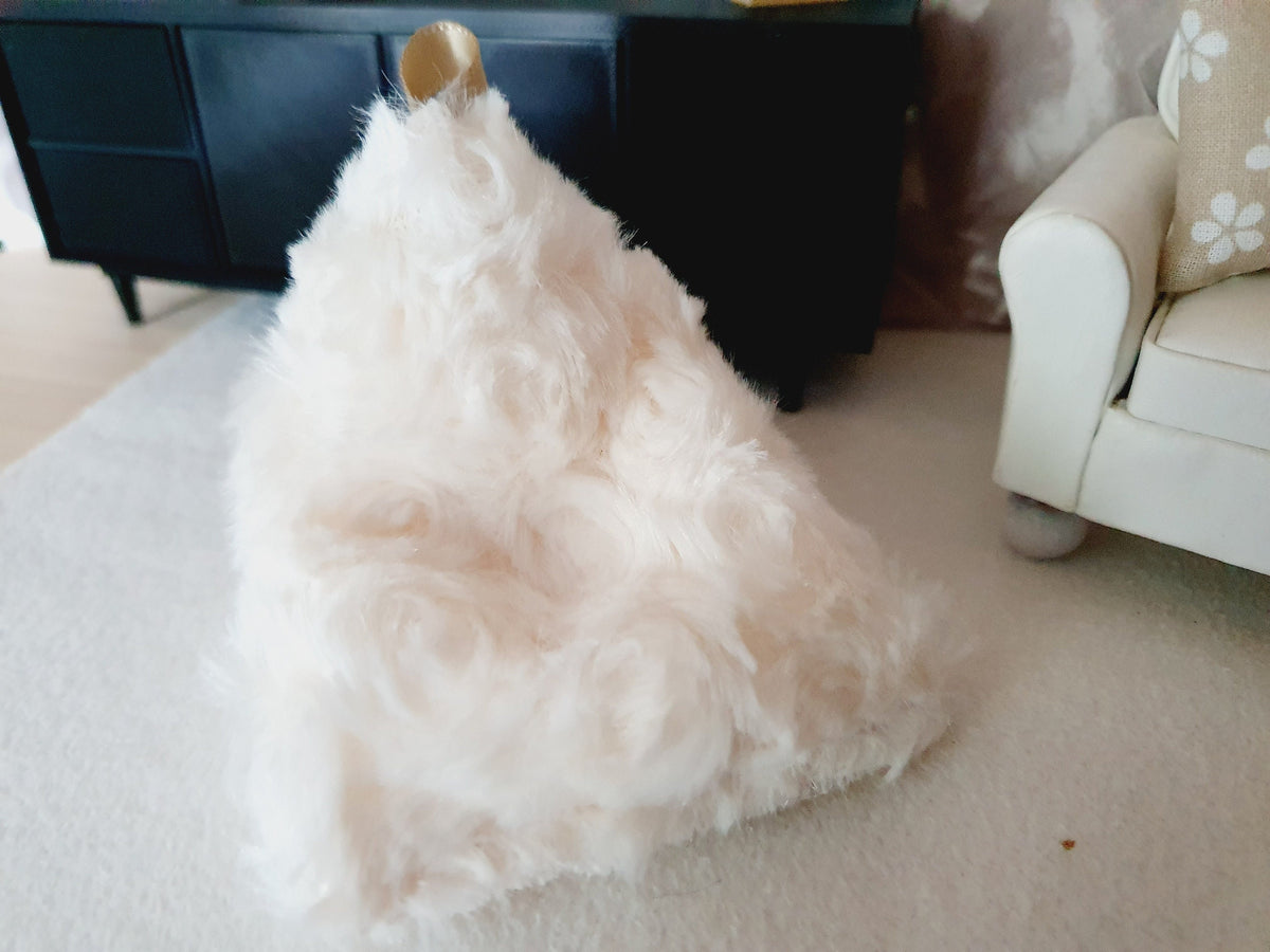 Soft Fur Bean Bag Chair – alternate view 3 | 1:12 scale dolls house miniature
