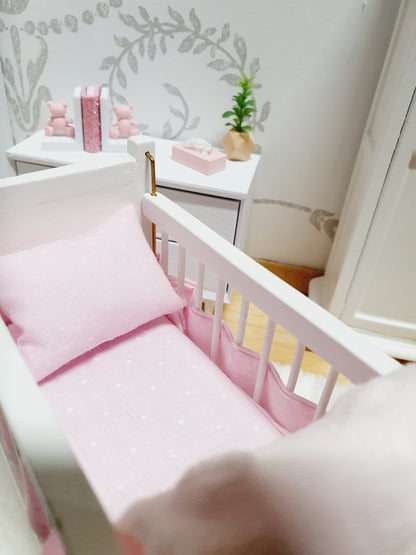 Pink Polka Dot Cot Set with Bumpers – alternate view 3 | 1:12 scale dolls house miniature