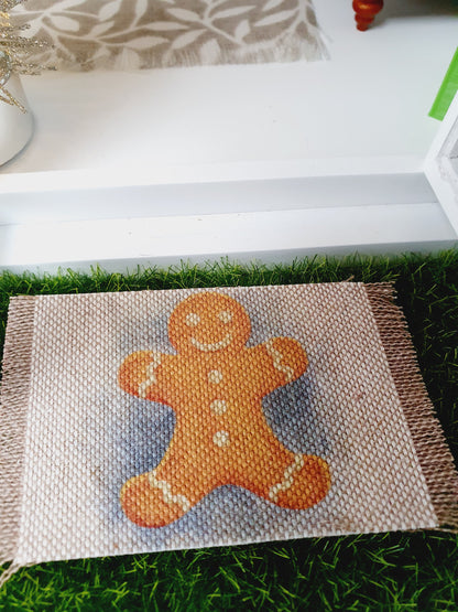 Christmas Fabric Door Mat – alternate view 8 | 1:12 scale dolls house miniature