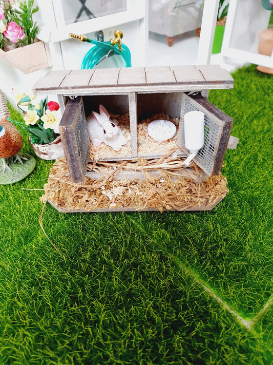 Rabbit Hutch with Accessories – alternate view 2 | 1:12 scale dolls house miniature