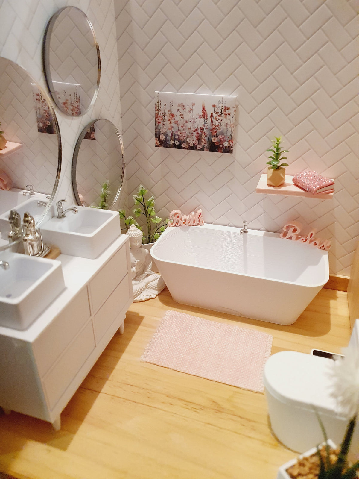 White Bathroom Set – 4 Drawers – alternate view 8 | 1:12 scale dolls house miniature