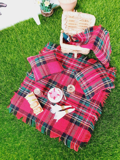 Picnic Rug, Throw & Floor Cushions – alternate view 4 | 1:12 scale dolls house miniature