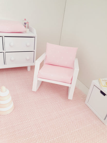 Rocking Nursery Chair – alternate view 2 | 1:12 scale dolls house miniature