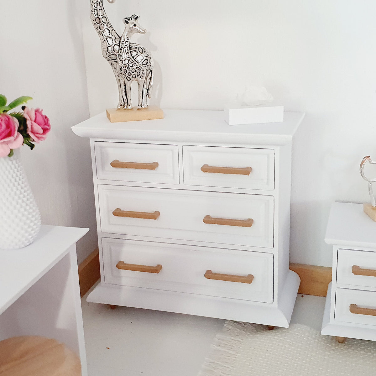Bedroom Set – alternate view 7 | 1:12 scale dolls house miniature