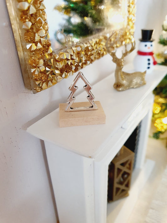 Christmas Ornaments – alternate view 2 | 1:12 scale dolls house miniature