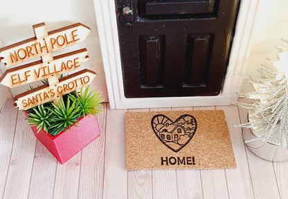 Christmas Sign, Plant Pot – alternate view 6 | 1:12 scale dolls house miniature