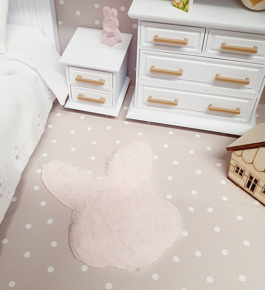 Soft Pink Fur Rabbit Shape Rug | 1:12 scale dolls house miniature