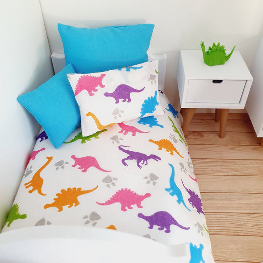 Dinosaur Design Junior Bedding Set – alternate view 2 | 1:12 scale dolls house miniature