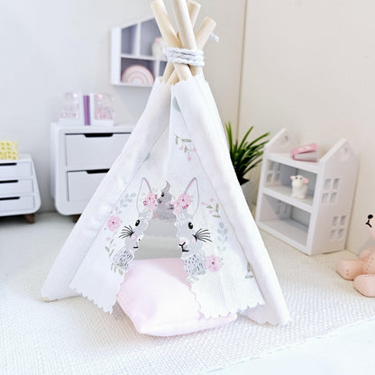 Easter Bunny Teepee – alternate view 2 | 1:12 scale dolls house miniature