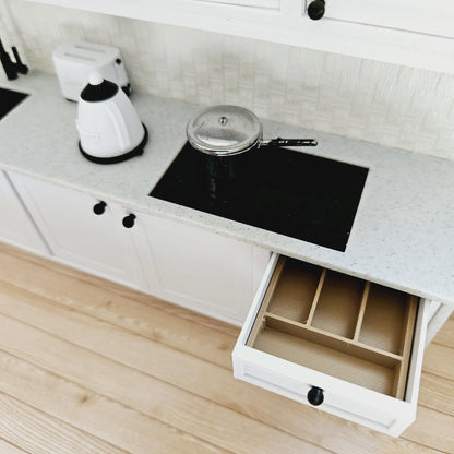 Shaker Kitchen Set with SMEG Fridge – alternate view 9 | 1:12 scale dolls house miniature