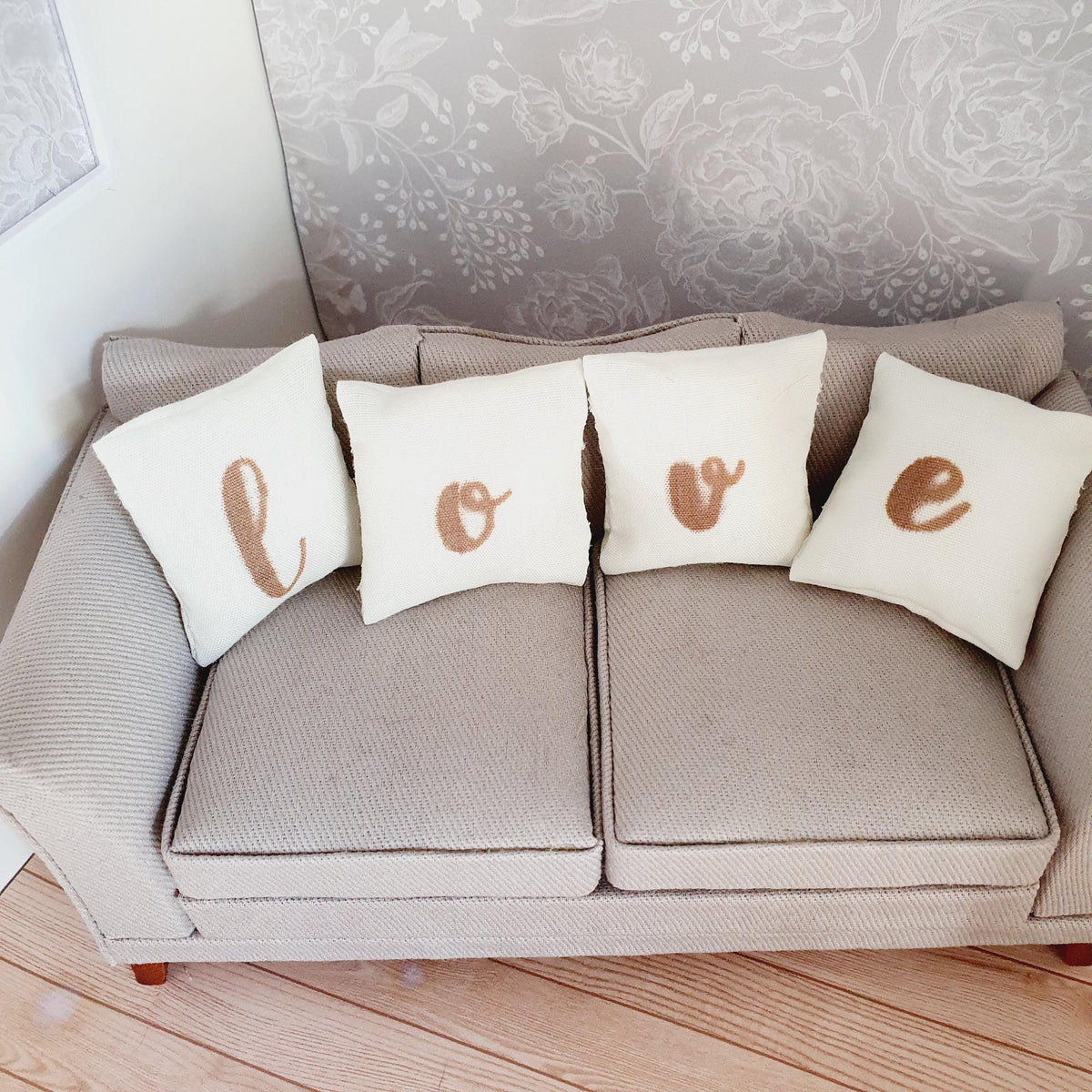 Cream Love Cushions – Set of 4 | 1:12 scale dolls house miniature