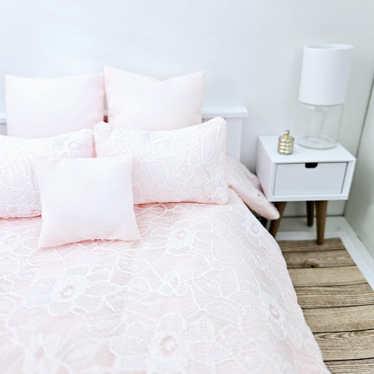 Pale Pink Lace Double Bedding Set | 1:12 scale dolls house miniature