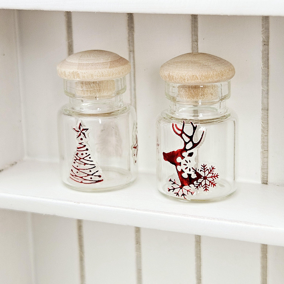 Christmas Jars: Vase, Set of 2 – alternate view 6 | 1:12 scale dolls house miniature