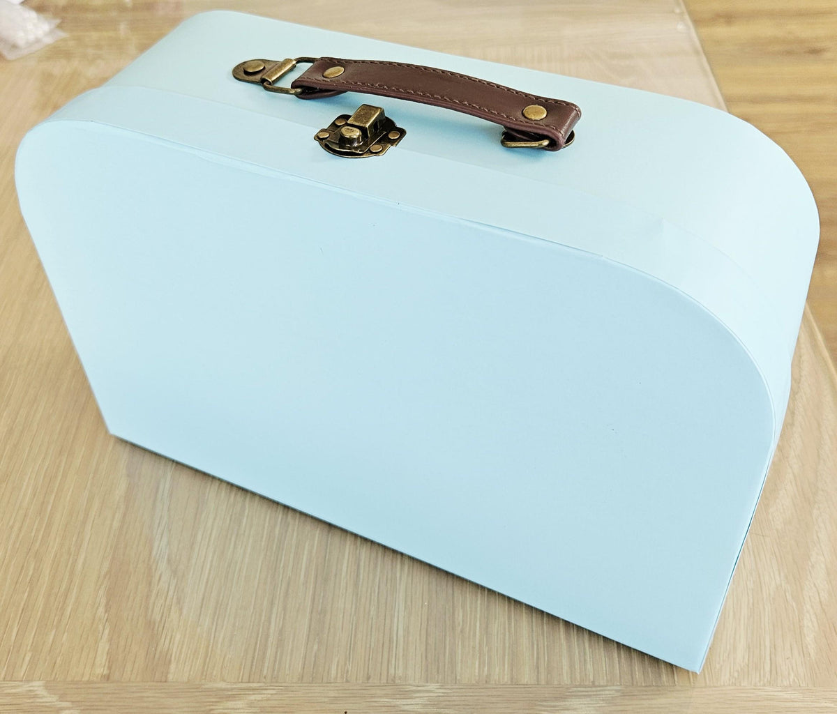 Pink Polka Dot Suitcase Dollhouse – alternate view 10 | 1:12 scale dolls house miniature
