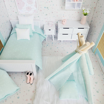 Mint Polka Dot Suitcase Dollhouse – alternate view 6 | 1:12 scale dolls house miniature