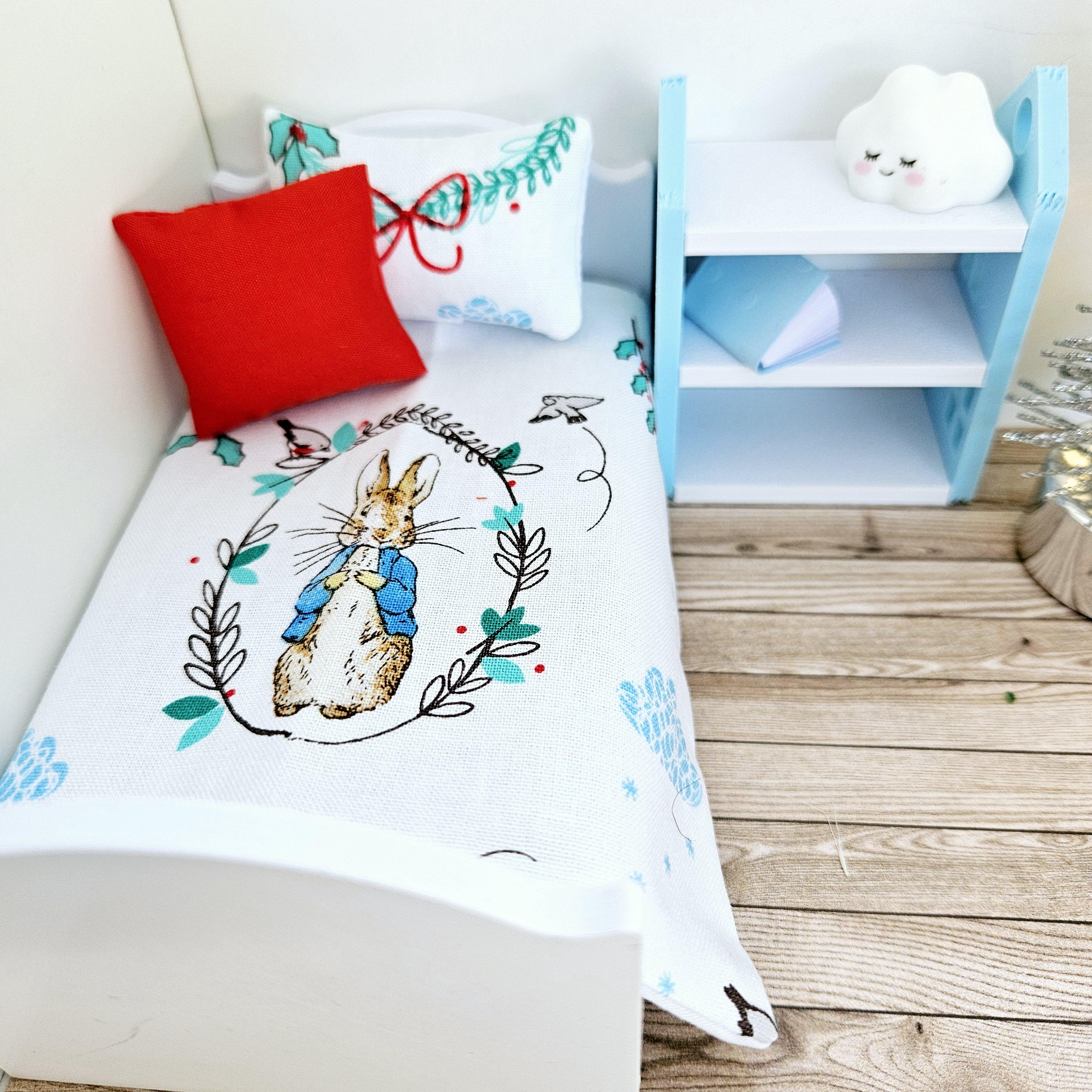 Dolls House Junior Bedding Set – Peter Rabbit Theme, 1:12 Scale ...