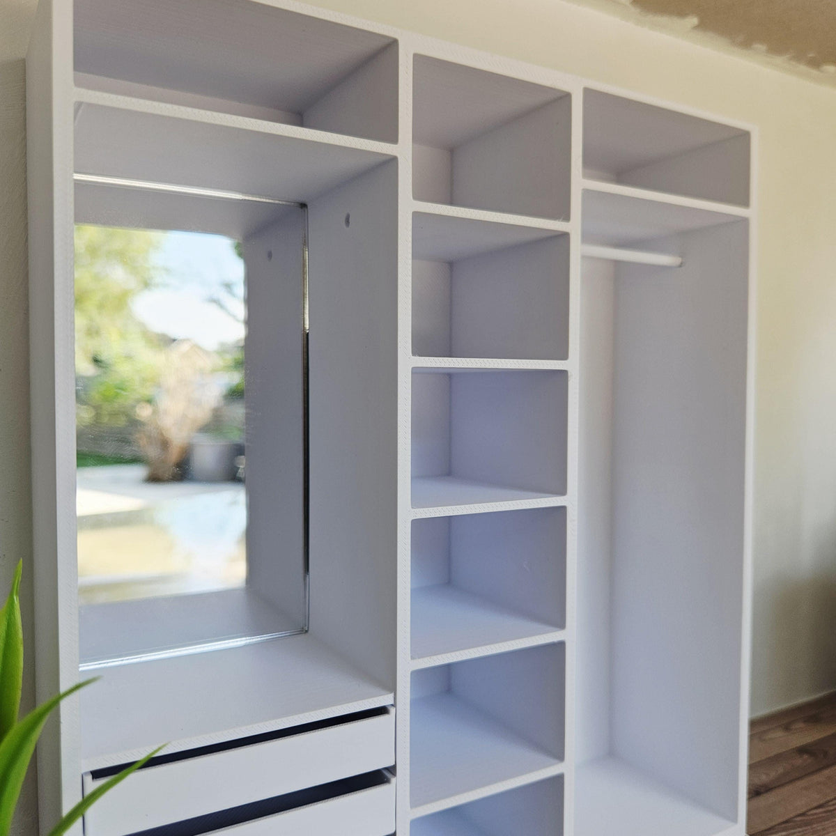 Modern Open Wardrobe with Mirror – alternate view 5 | 1:12 scale dolls house miniature