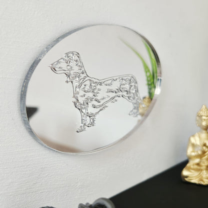 Dachshund Mirror – alternate view 5 | 1:12 scale dolls house miniature