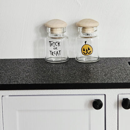 Halloween Jars: Trick or Treat – alternate view 6 | 1:12 scale dolls house miniature