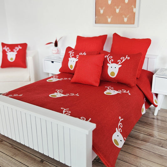 Dolls House Christmas Bedding Set, Reindeer Print (12th Scale)