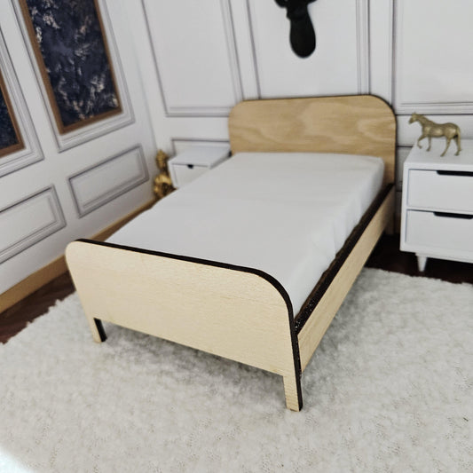 Wooden Double Bed | 1:12 scale dolls house miniature