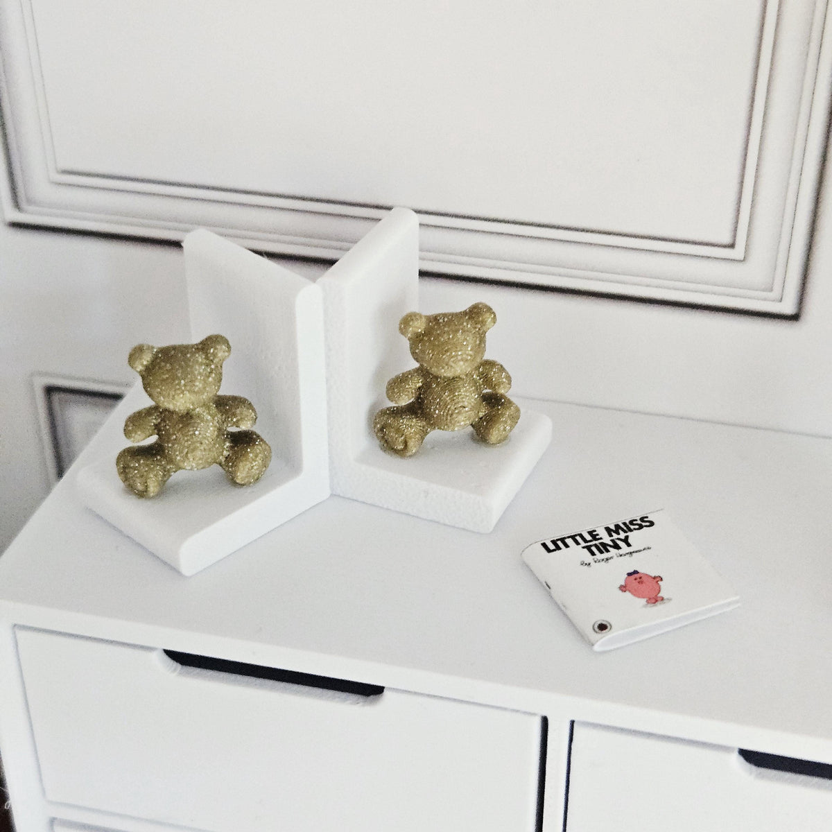 Teddy Bear Bookends – alternate view 8 | 1:12 scale dolls house miniature