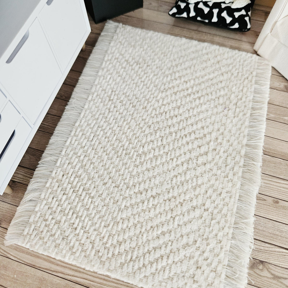 Light beige Herringbone Rug | 1:12th Scale | Miniature Rug