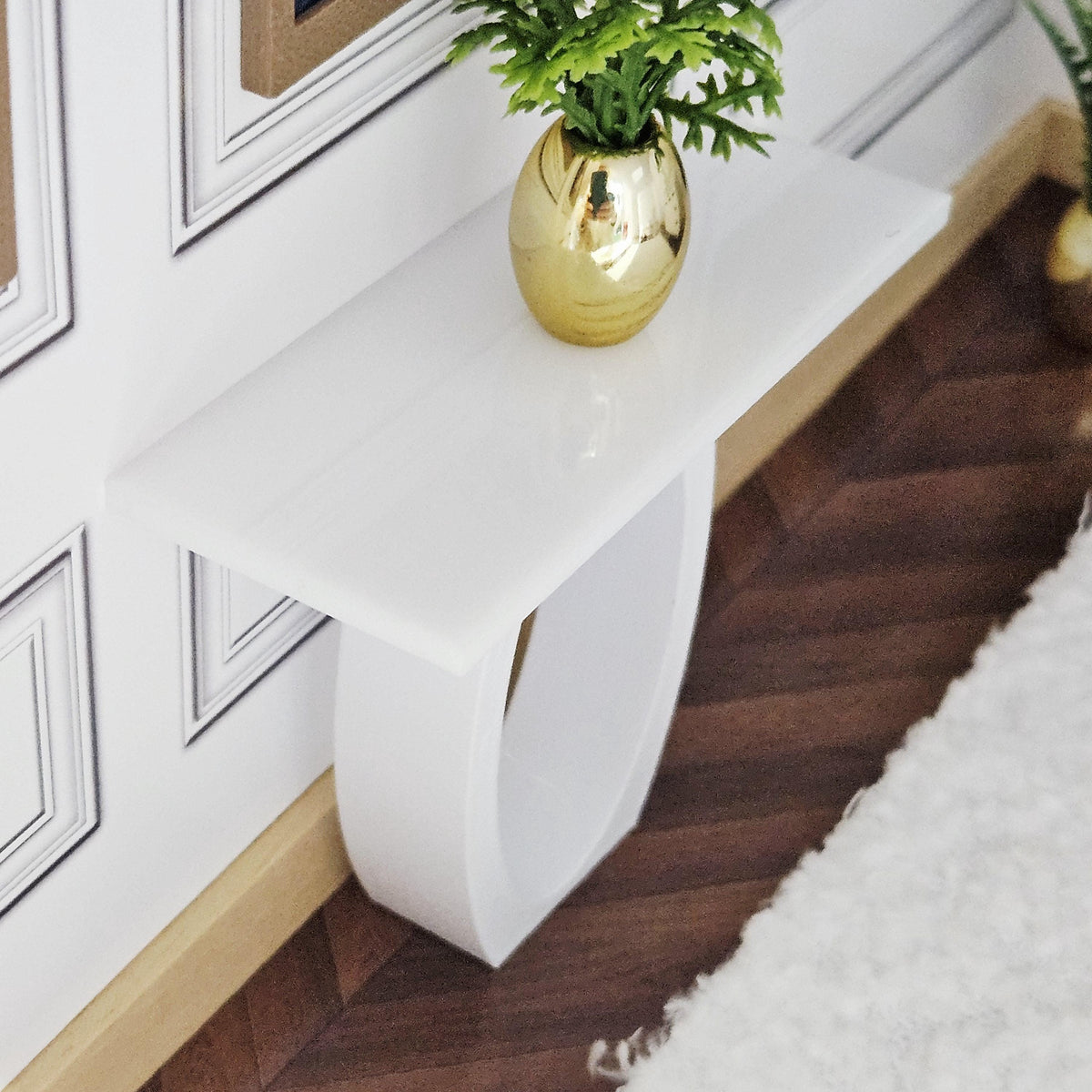 Modern Dolls House Console Table | Oval Base Accent Table | 1:12 Scale Miniature