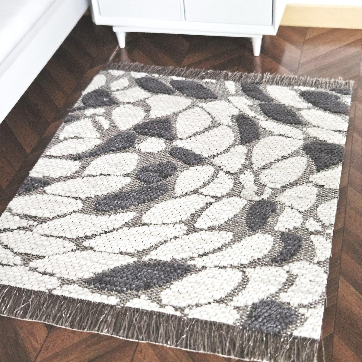 Dolls House Modern Dark Grey and White Pattern Rug
