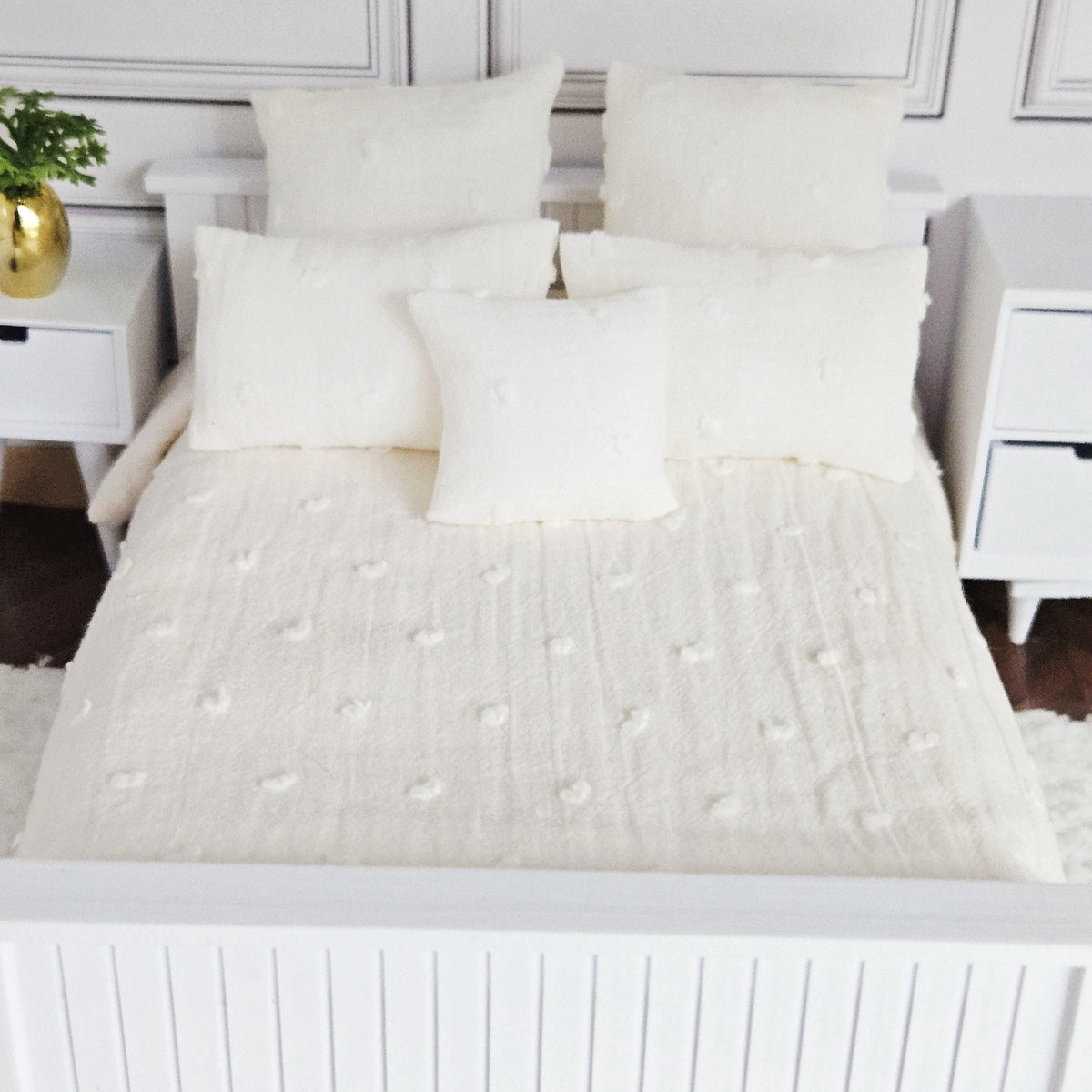 Dolls House Bedding Set: Cream Miniature Double Bed