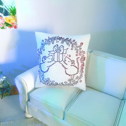 Christmas Mice Cushion | 1:12 scale dolls house miniature
