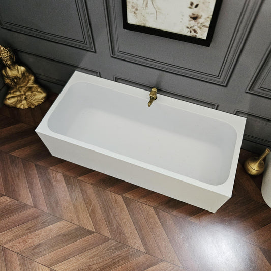 Modern Bath with Chrome Tap | 1:12 scale dolls house miniature
