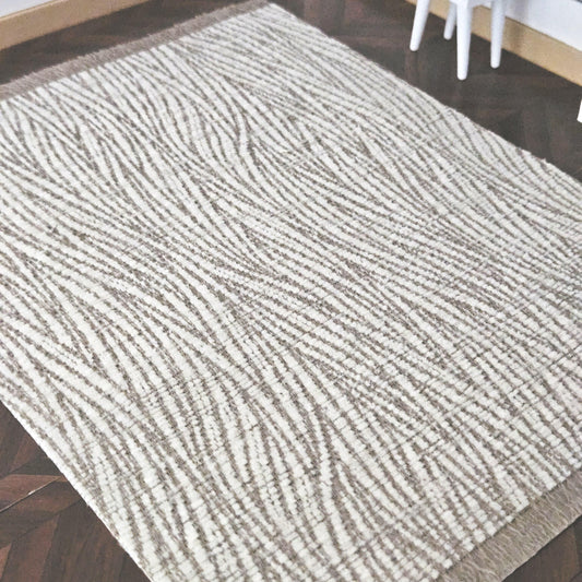Dolls House Large Light Beige & White Rug  1:12th Scale, Miniature Rug (RUG-EX)