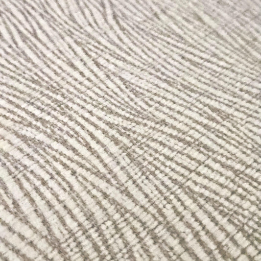 XL Light Beige & White Rug – alternate view 2 | 1:12 scale dolls house miniature