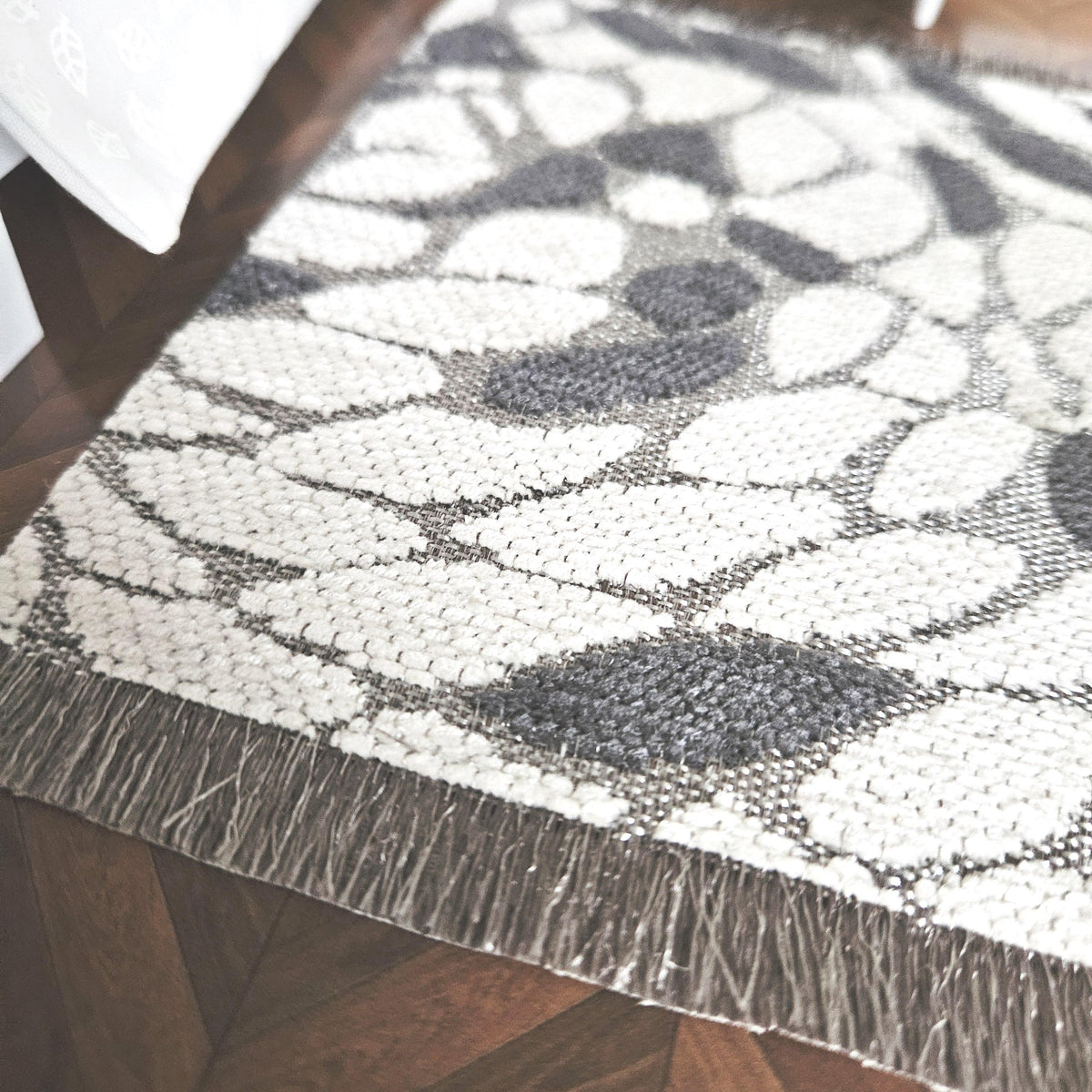 Dolls House Modern Dark Grey and White Pattern Rug