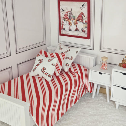 Candy Cane Single Bedding Set – alternate view 3 | 1:12 scale dolls house miniature