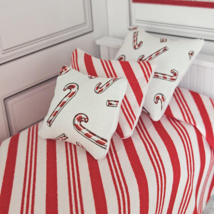 Candy Cane Single Bedding Set – alternate view 5 | 1:12 scale dolls house miniature