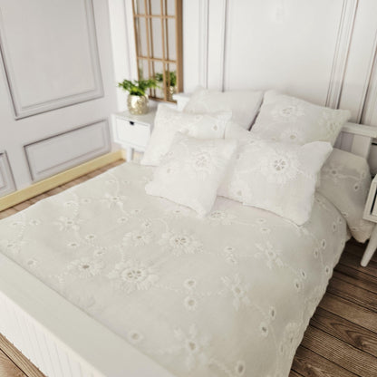 Broderie Anglaise Double Bedding | 1:12 scale dolls house miniature