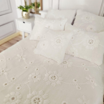 Broderie Anglaise Double Bedding – alternate view 3 | 1:12 scale dolls house miniature