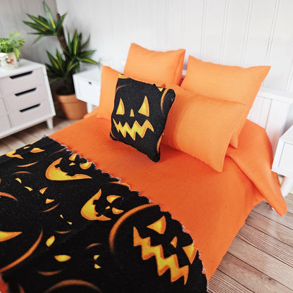 Bedding Set: Halloween Double Bedding – alternate view 6 | 1:12 scale dolls house miniature