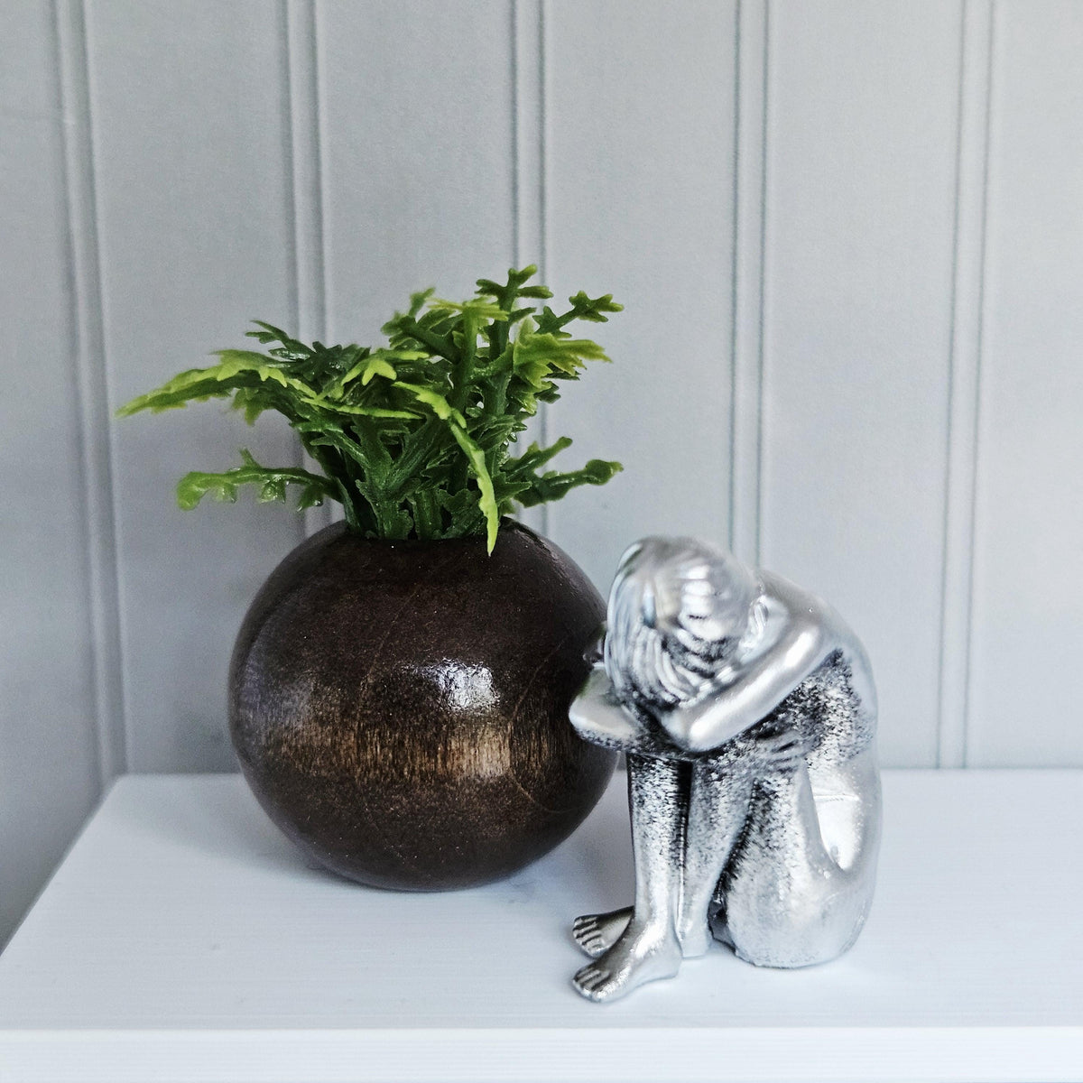 Dolls House Seated Lady Ornament | Contemporary Sculpture Figure | Modern Miniature Decor | 1:12 Scale