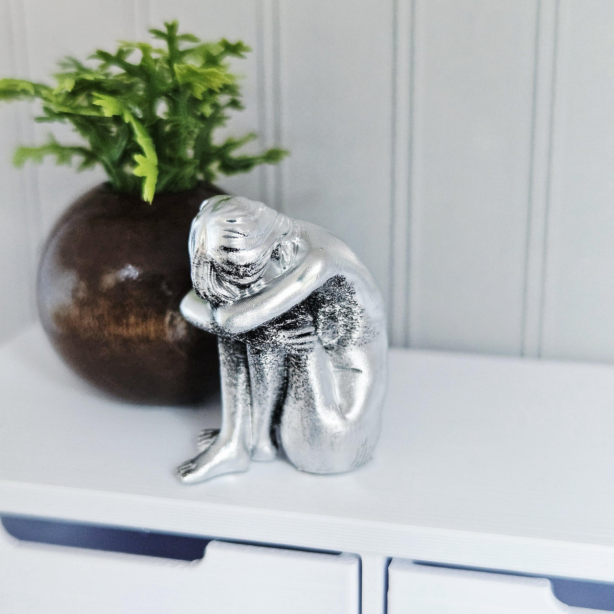 Dolls House Seated Lady Ornament | Contemporary Sculpture Figure | Modern Miniature Decor | 1:12 Scale