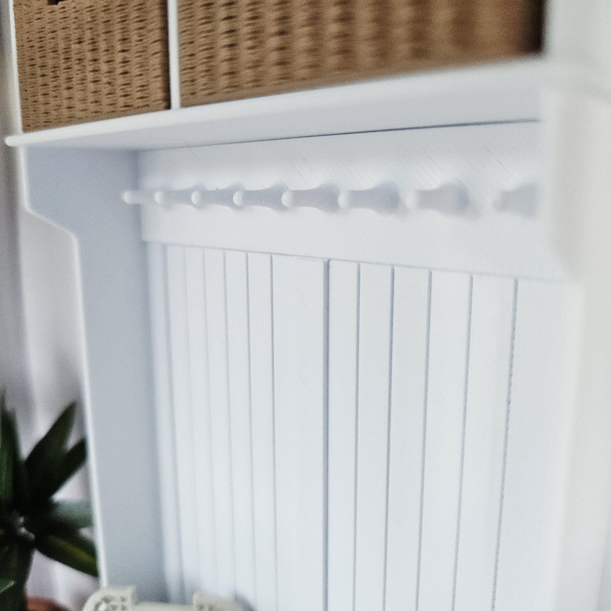 Hallway Storage Unit with Baskets – alternate view 18 | 1:12 scale dolls house miniature