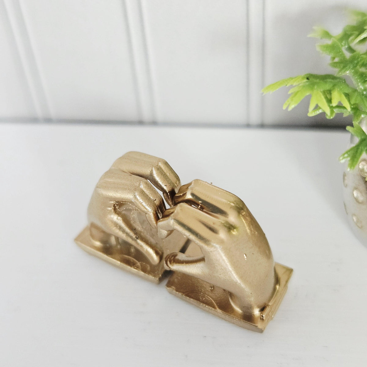 Dolls House Heart Hands Ornament | Mini Bookends | Gold, Silver or Copper | 1:12 Scale