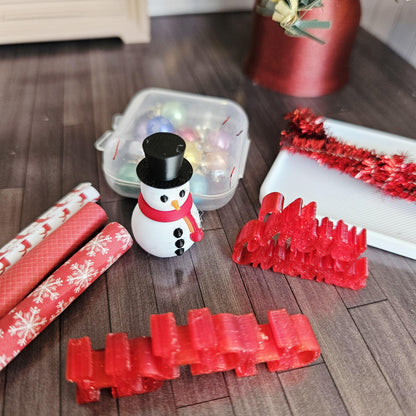 Christmas Decorations Box with Lights – alternate view 8 | 1:12 scale dolls house miniature