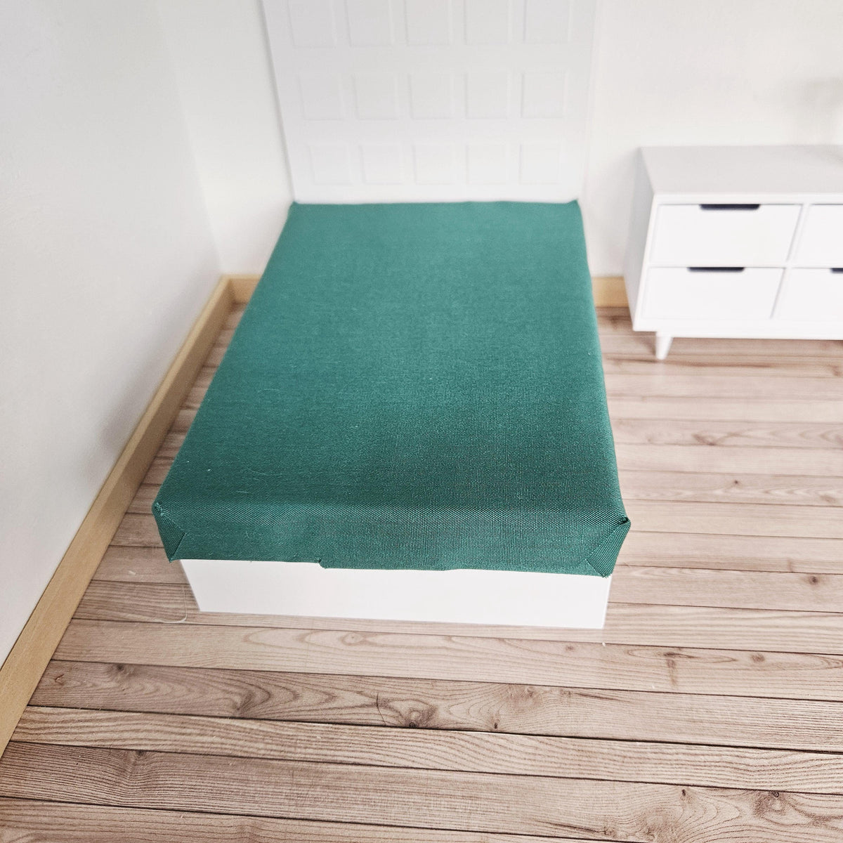 Double Mattress – alternate view 8 | 1:12 scale dolls house miniature